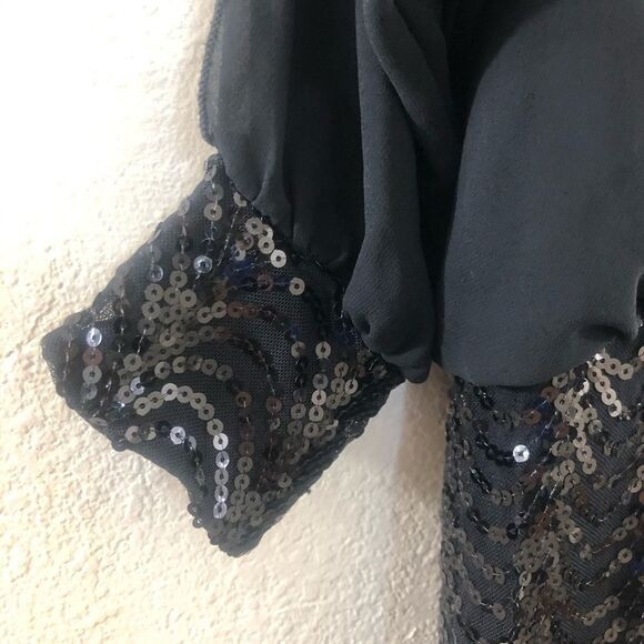 Coco Avante mini dress with Sequin skirt  size Small - Picture 4 of 9